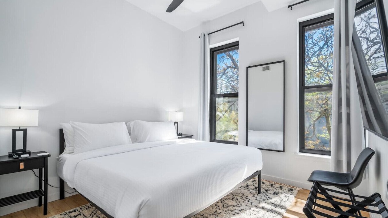 Photo of Bedroom in Bucktown