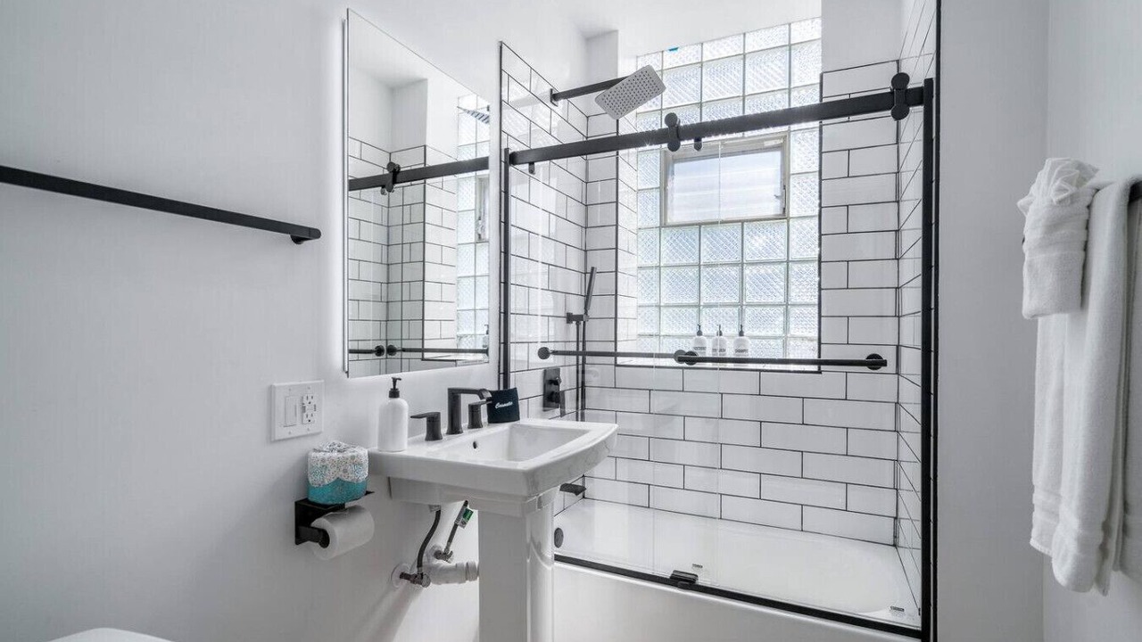 Photo of Bathroom in Bucktown