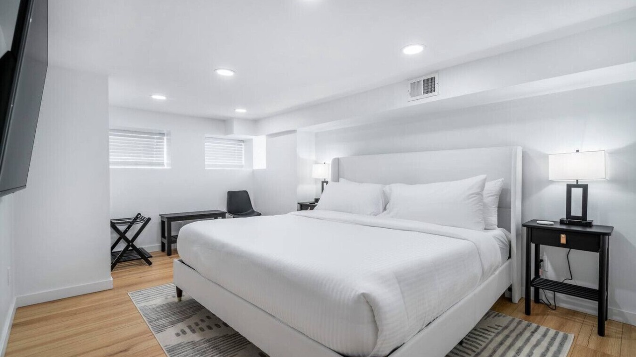 Photo of Bedroom in Bucktown