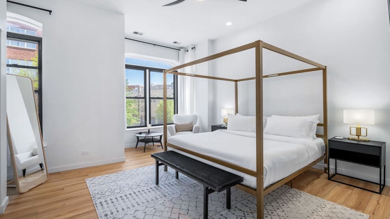 Photo of Bedroom in Bucktown
