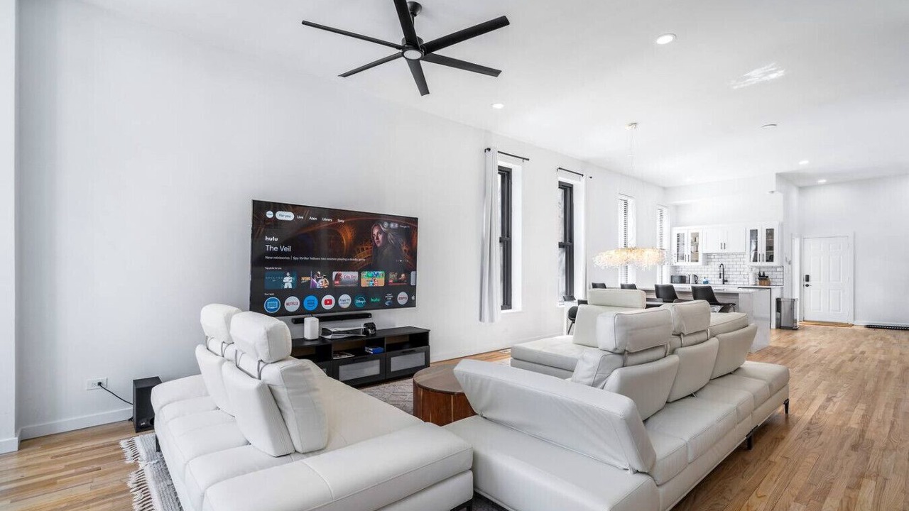 Photo of Livingroom in Bucktown