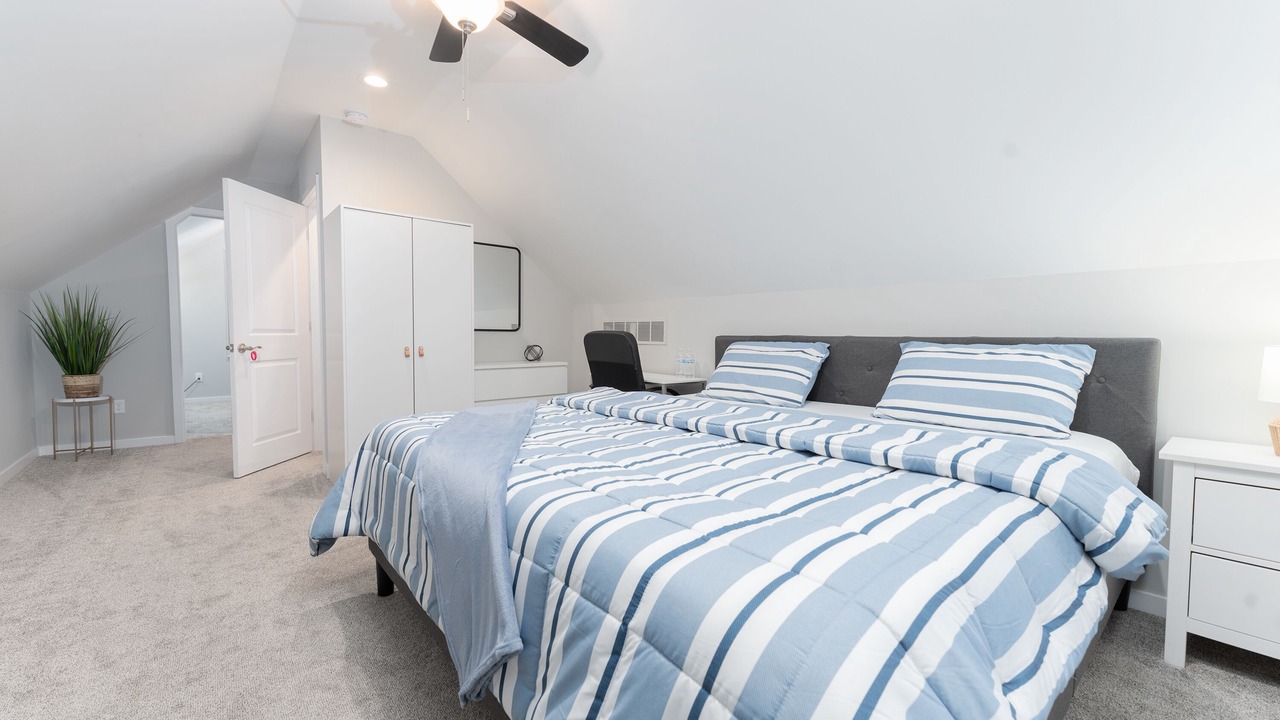 Photo of Bedroom in Farmington Hills