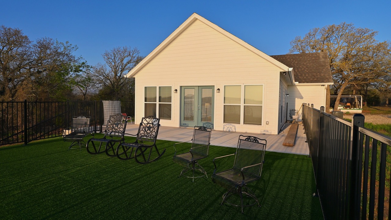 Photo of Patio Balcony in Nocona