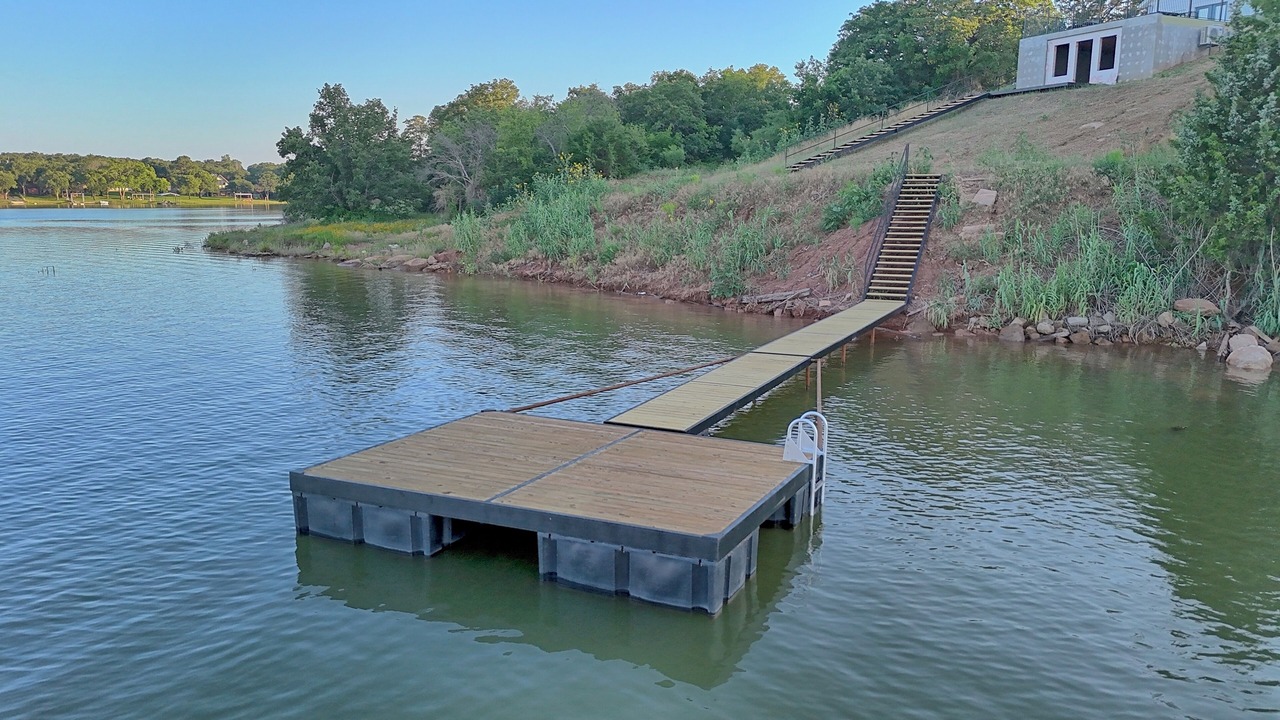Photo of Others in Nocona