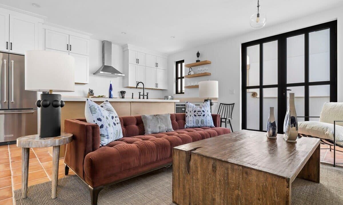 Photo of Livingroom in Spicewood