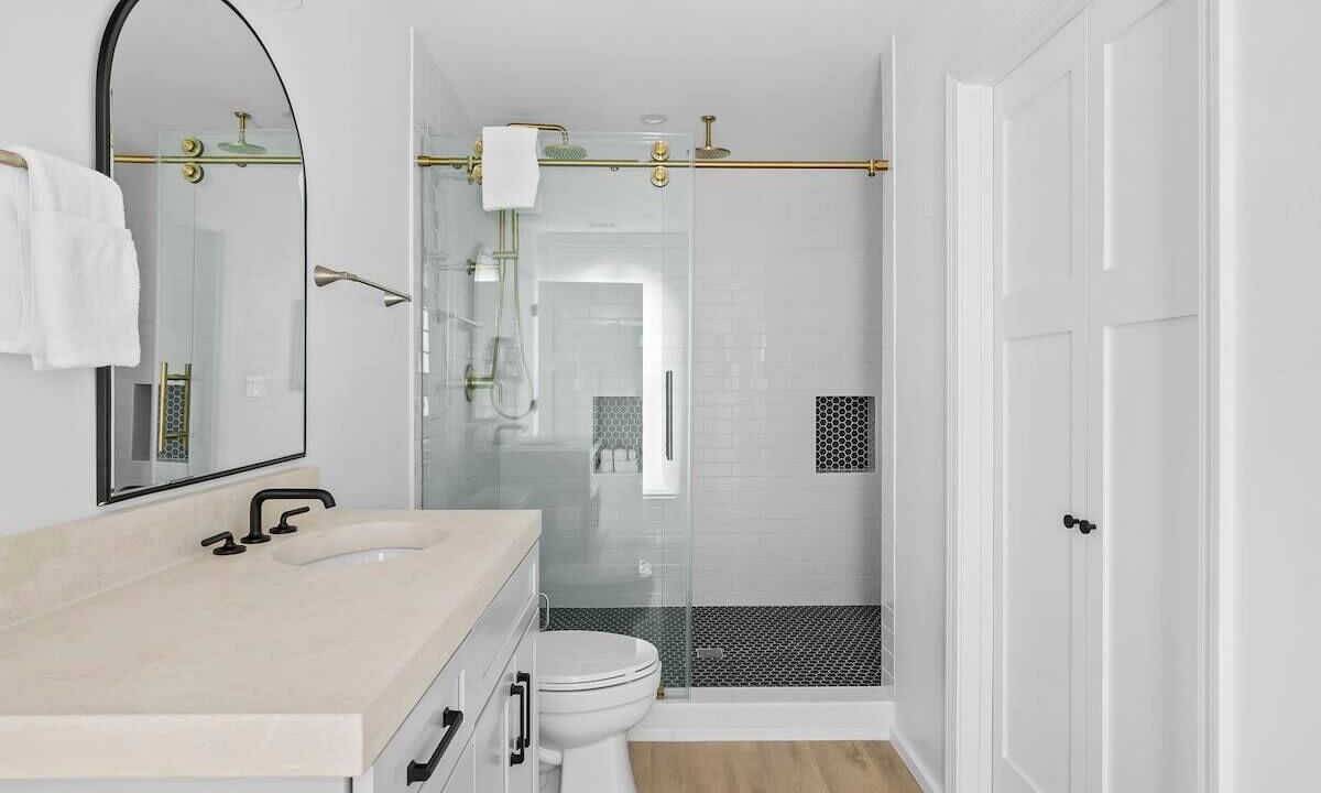 Photo of Bathroom in Spicewood