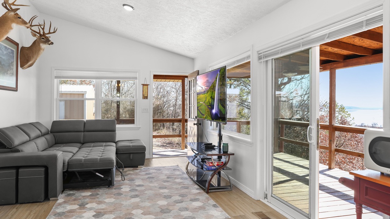 Photo of Livingroom in Summerfield