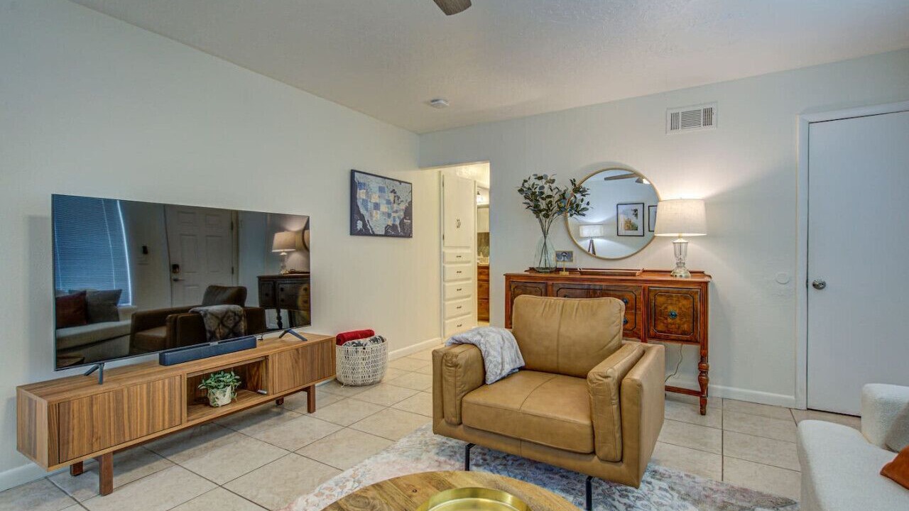 Photo of Livingroom in Norman