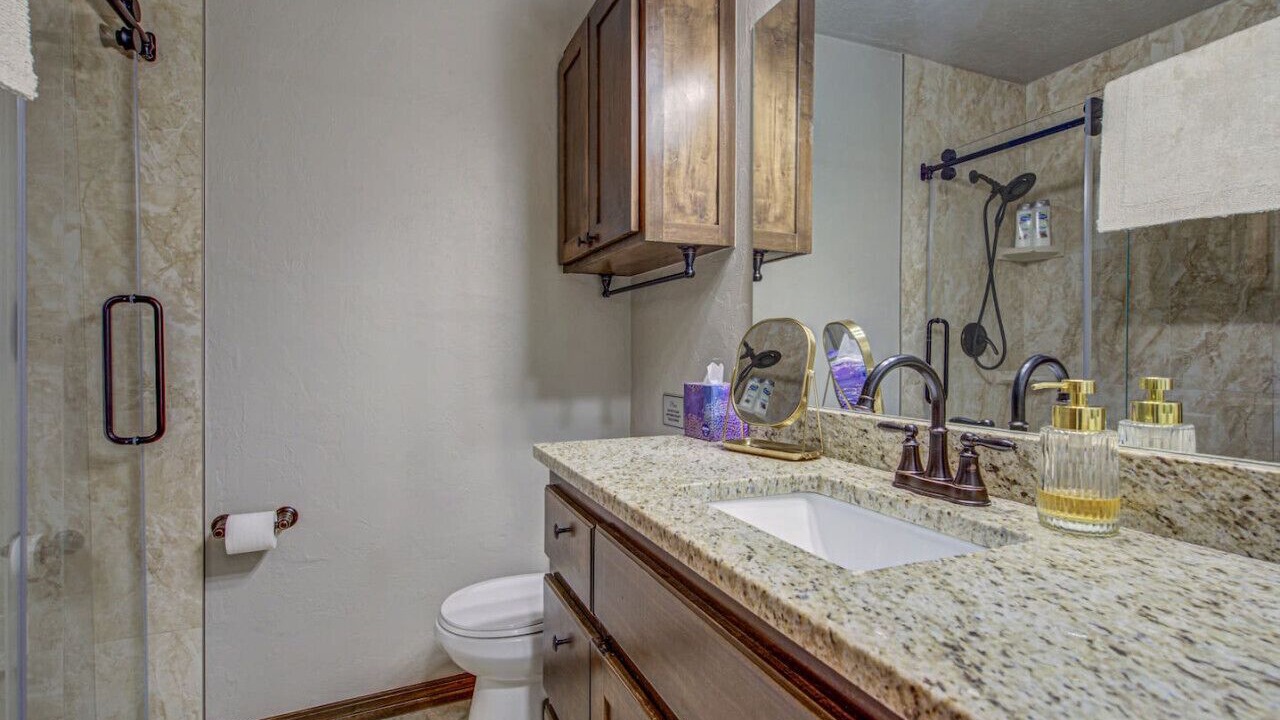 Photo of Bathroom in Norman