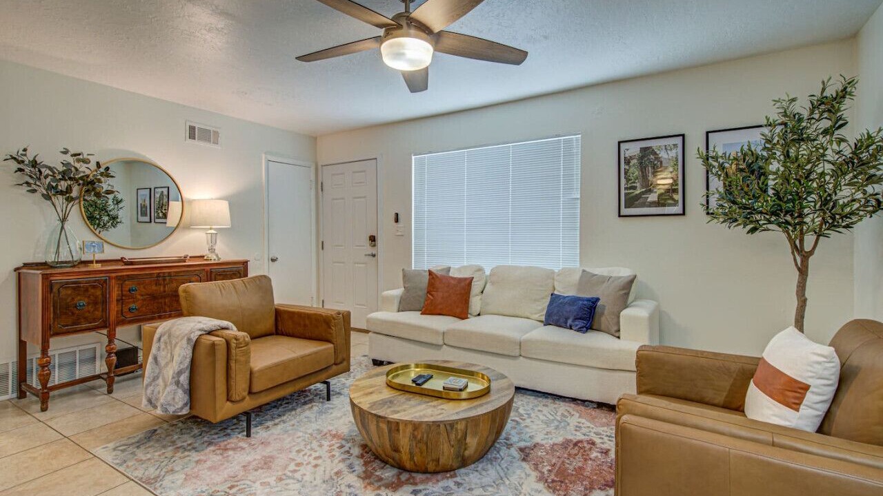 Photo of Livingroom in Norman