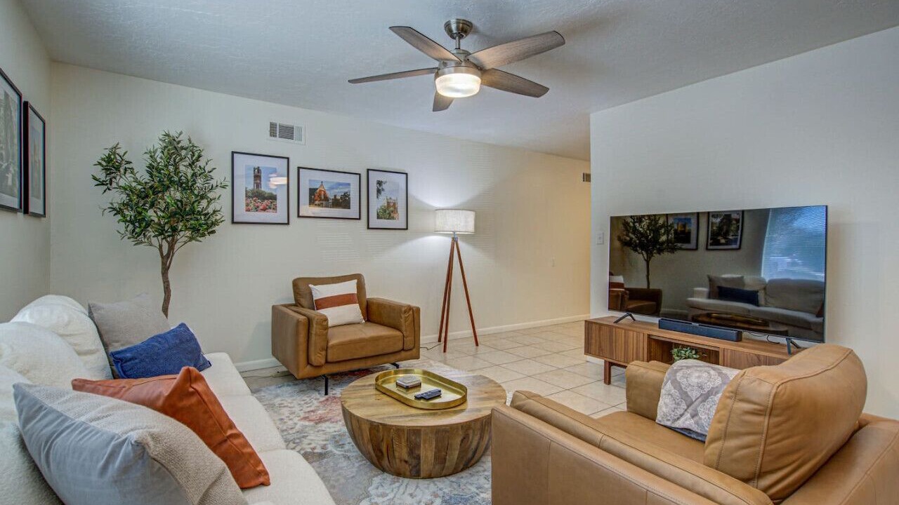 Photo of Livingroom in Norman