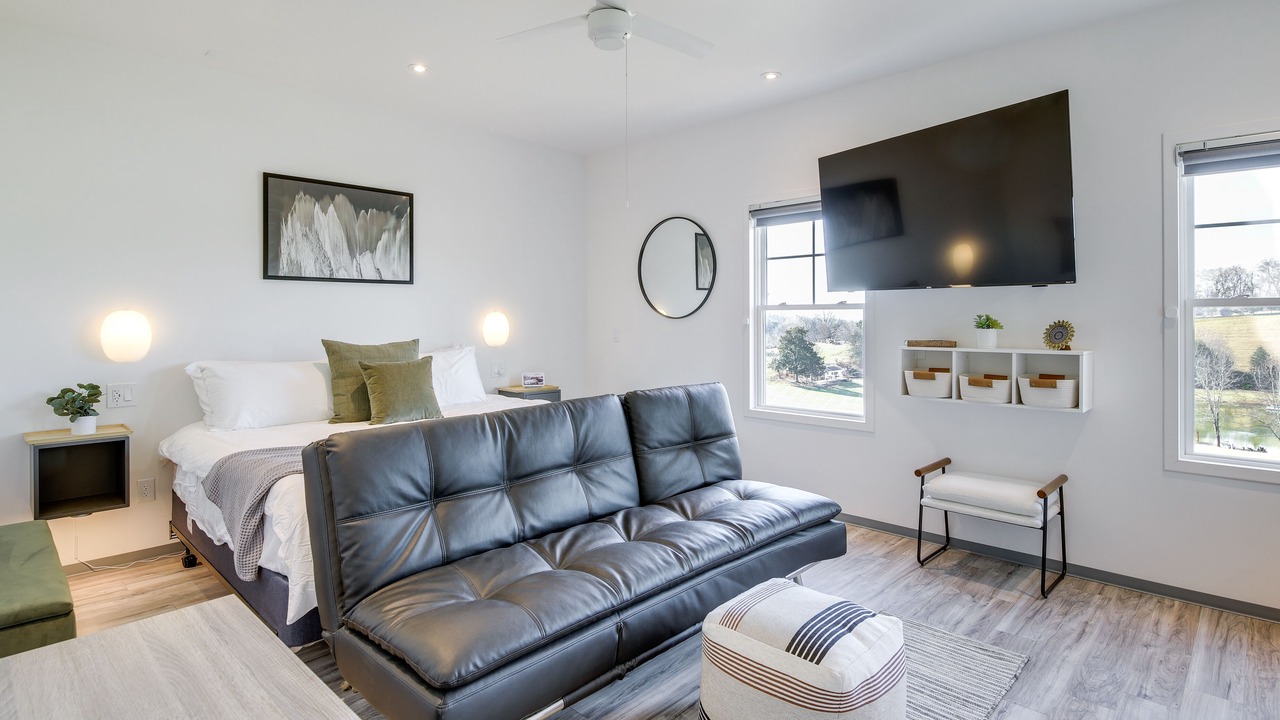 Photo of Bedroom in Jefferson City