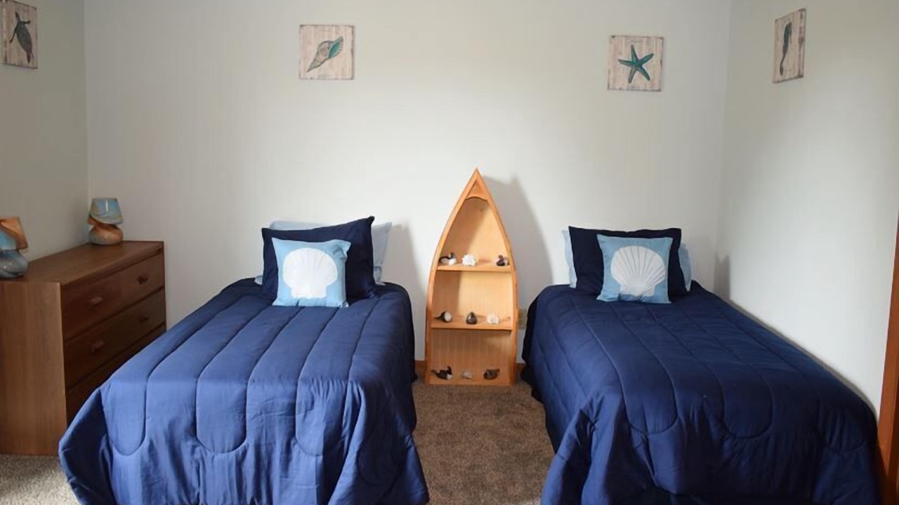 Photo of Bedroom in Deep Hole