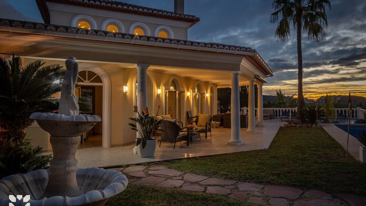 Photo of Patio Balcony in Benimeit