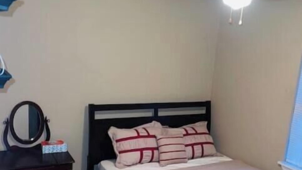Photo of Bedroom in Tallahassee