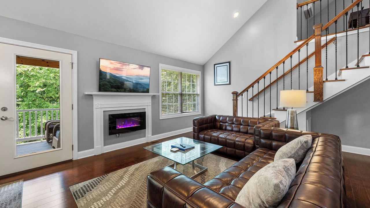 Photo of Livingroom in Pigeon Forge