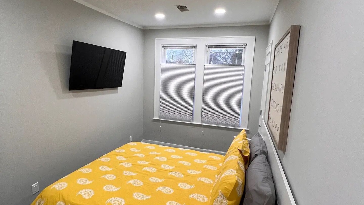 Photo of Bedroom in Livingston