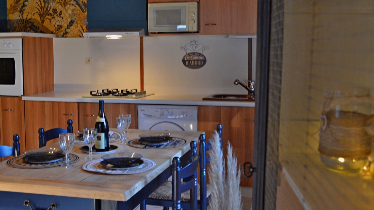 Photo of Kitchen in Curvalle
