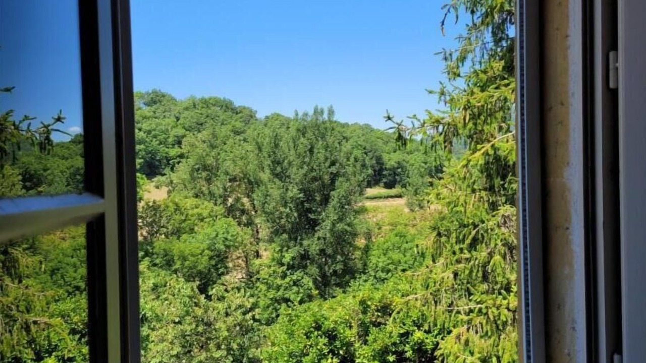Photo of Others in Curvalle
