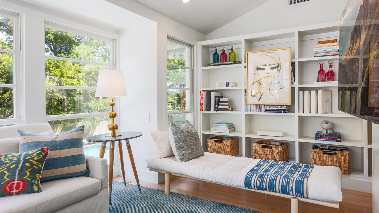 Photo of Bedroom in Highland Park West