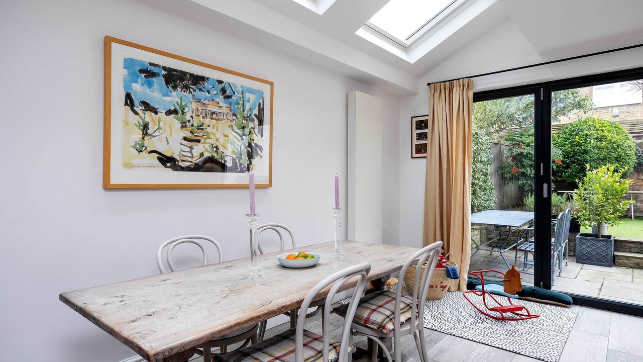 Photo of Others in Nightingale