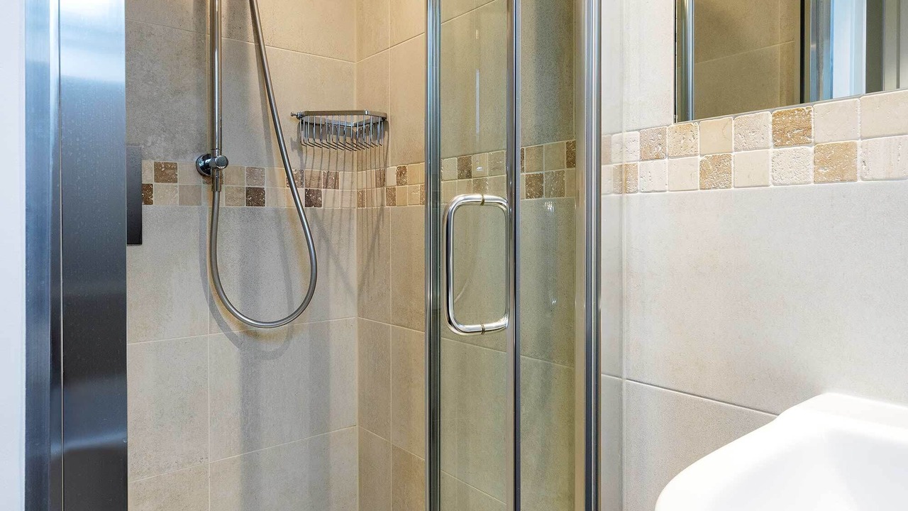 Photo of Bathroom in Nightingale