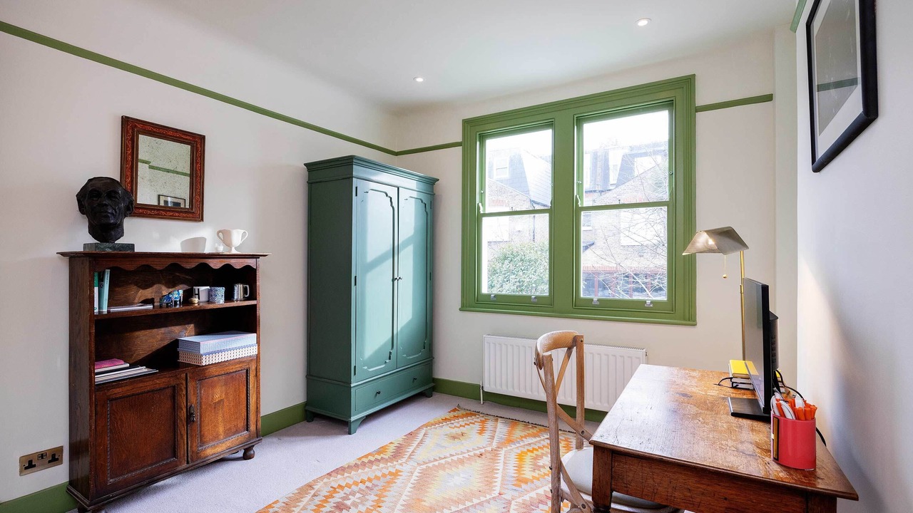 Photo of Others in Nightingale