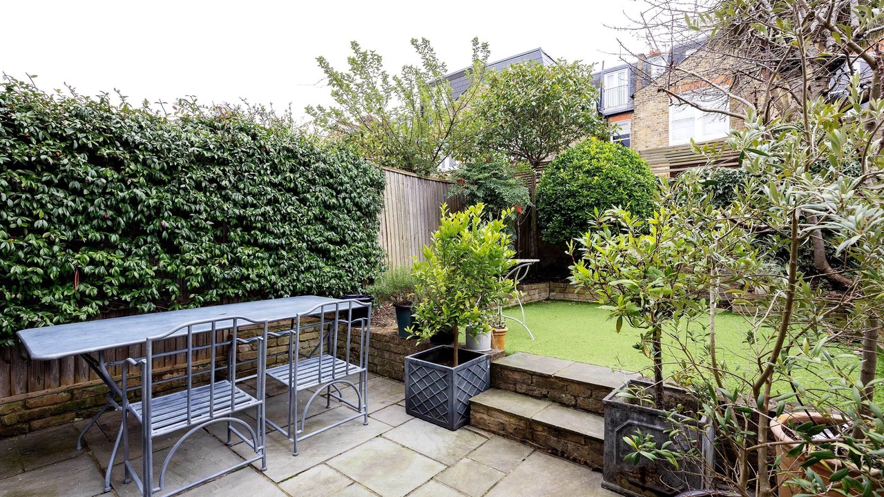 Photo of Outdoor in Nightingale