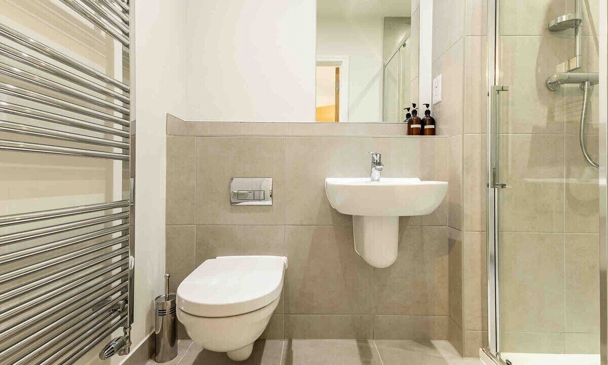 Photo of Bathroom in Stanwell