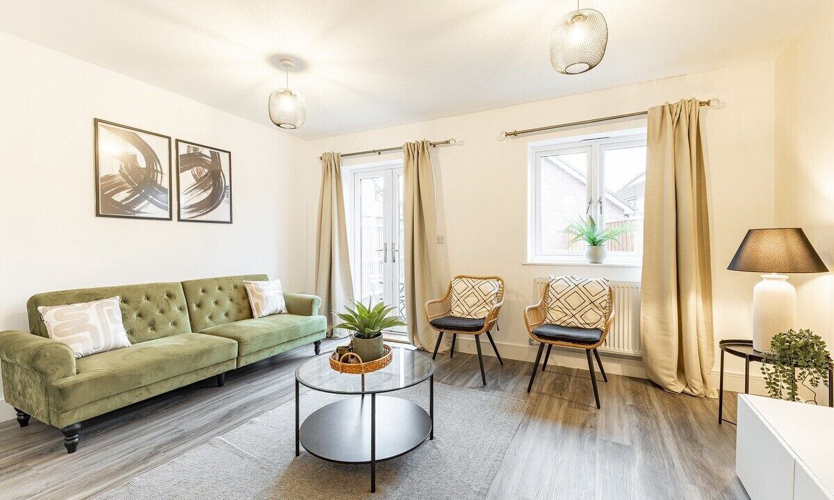 Photo of Livingroom in Stanwell