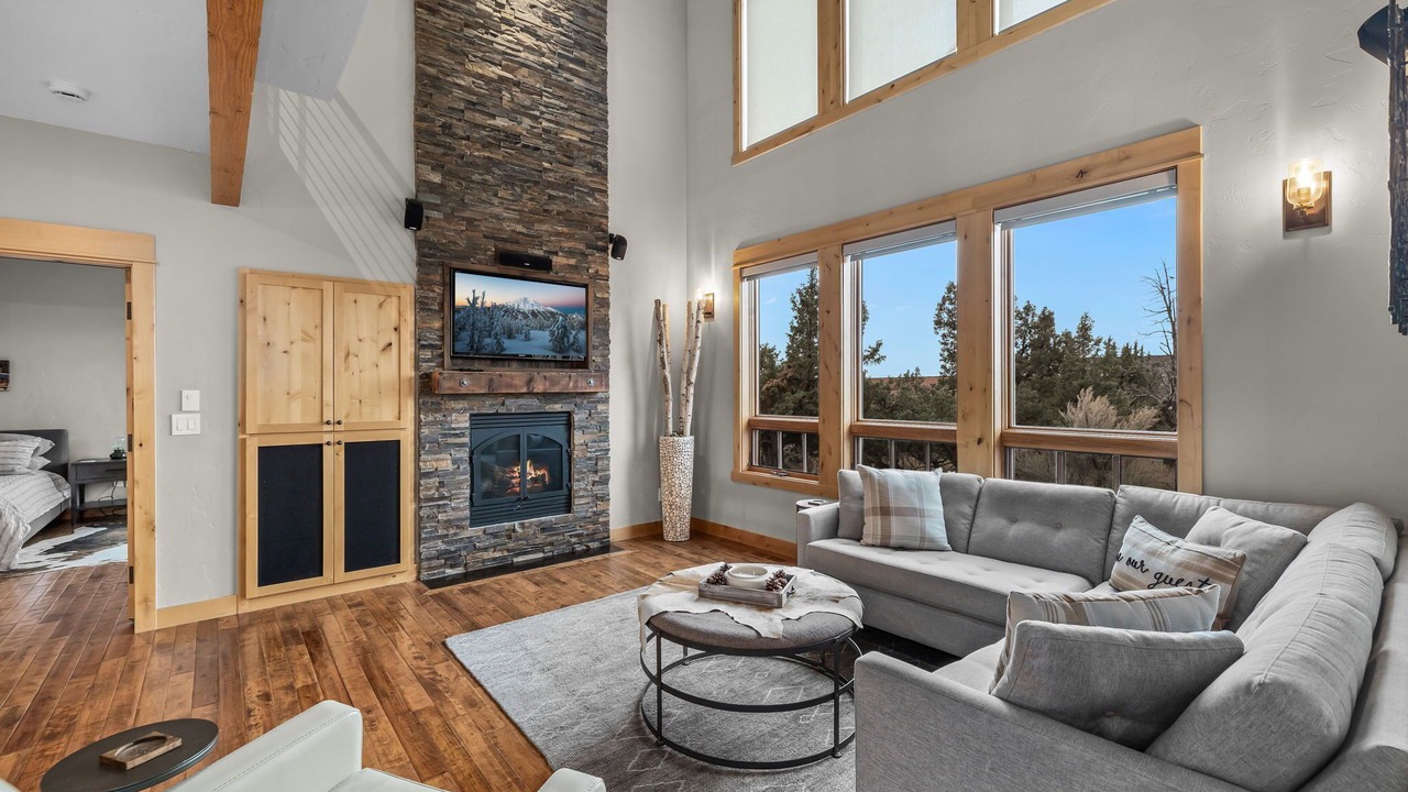 Photo of Livingroom in Powell Butte