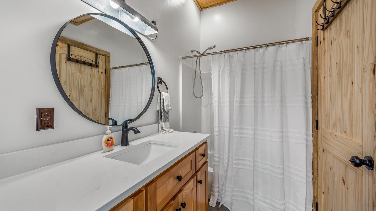 Photo of Bathroom in Menlo