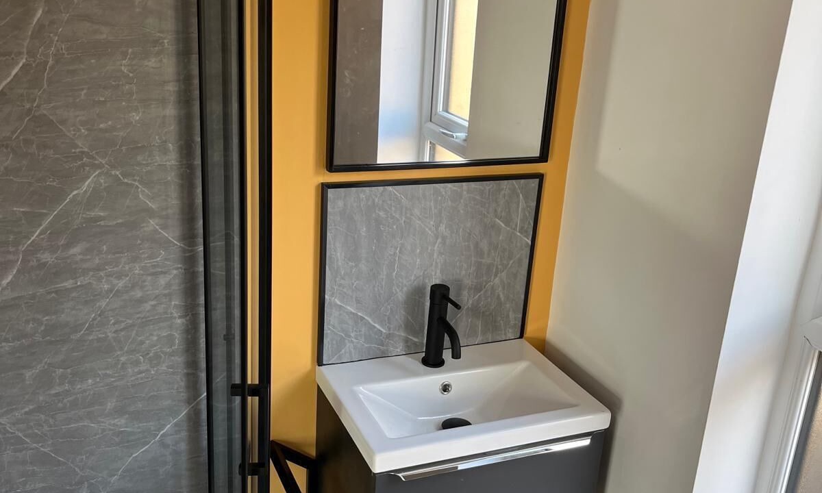 Photo of Bathroom in Llanfair-Dyffryn-Clwyd