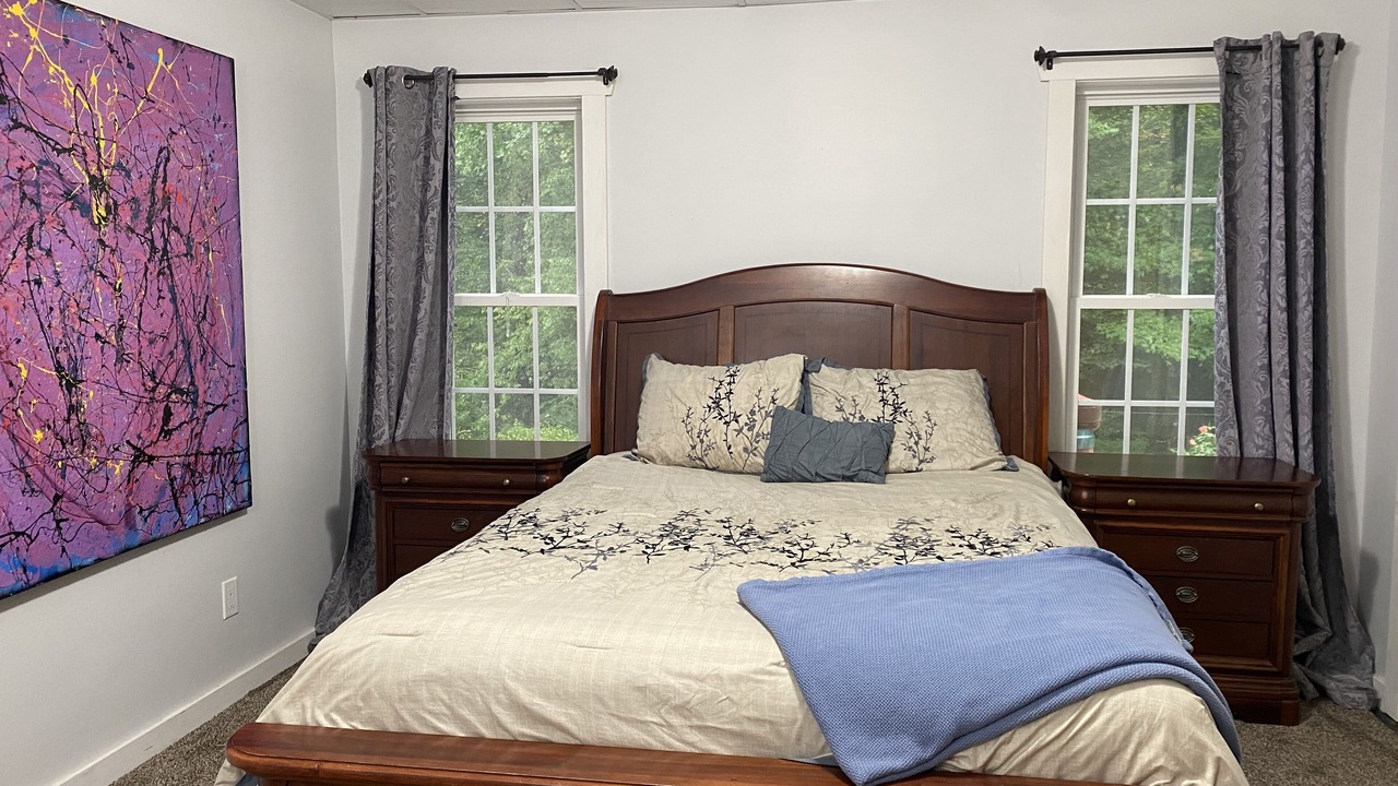 Photo of Bedroom in Amelia Court House