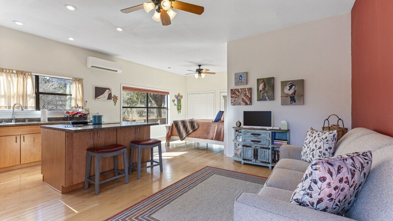 Photo of Livingroom in Marfa