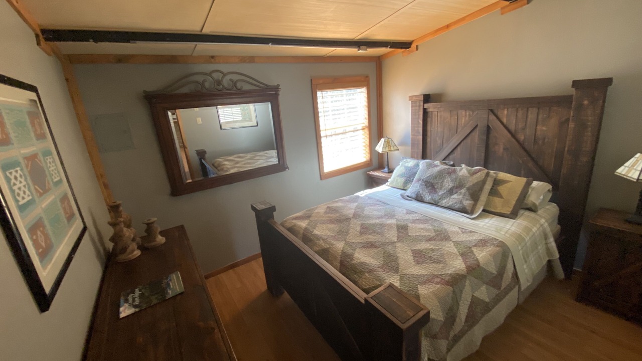 Photo of Bedroom in Barksdale