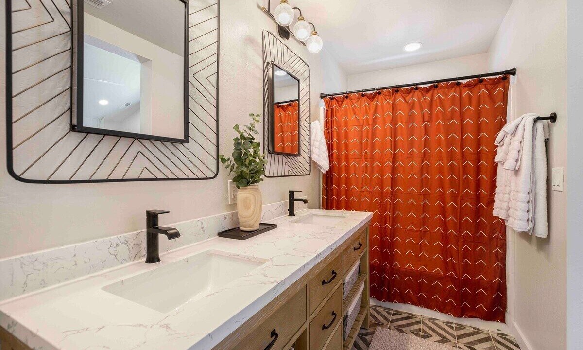 Photo of Bathroom in Ponderosa Trails