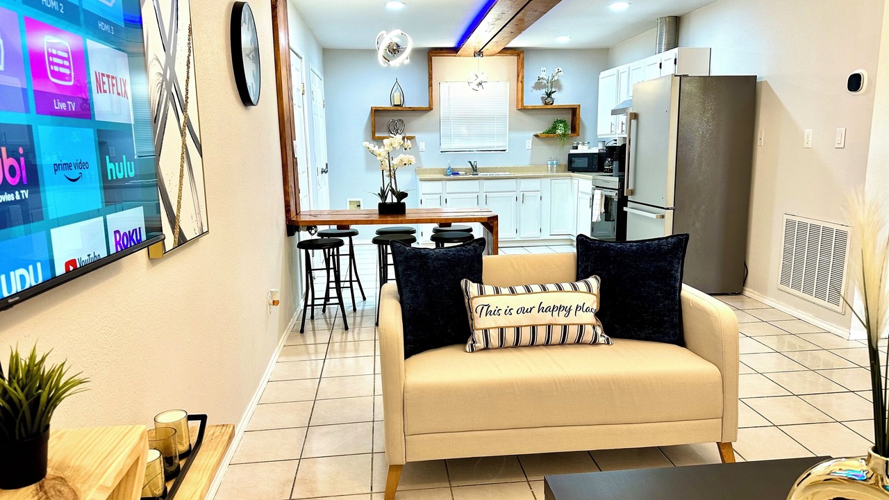 Photo of Livingroom in Eagle Pass