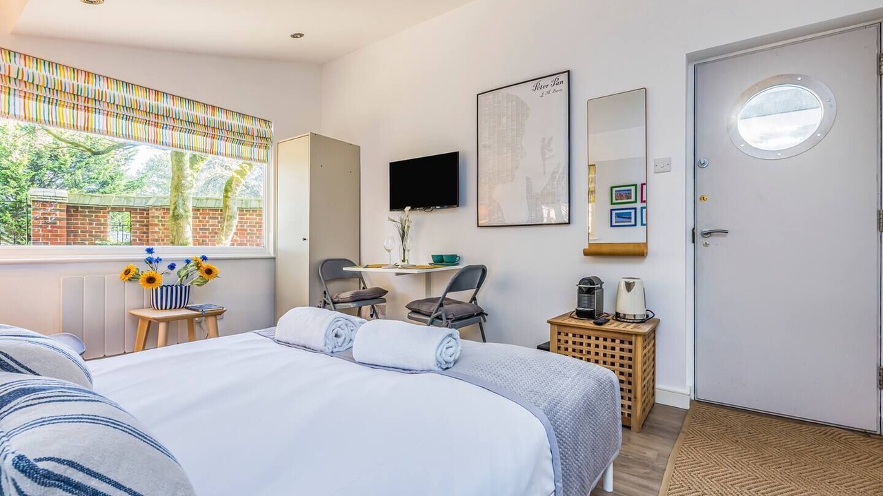 Photo of Bedroom in Funtington