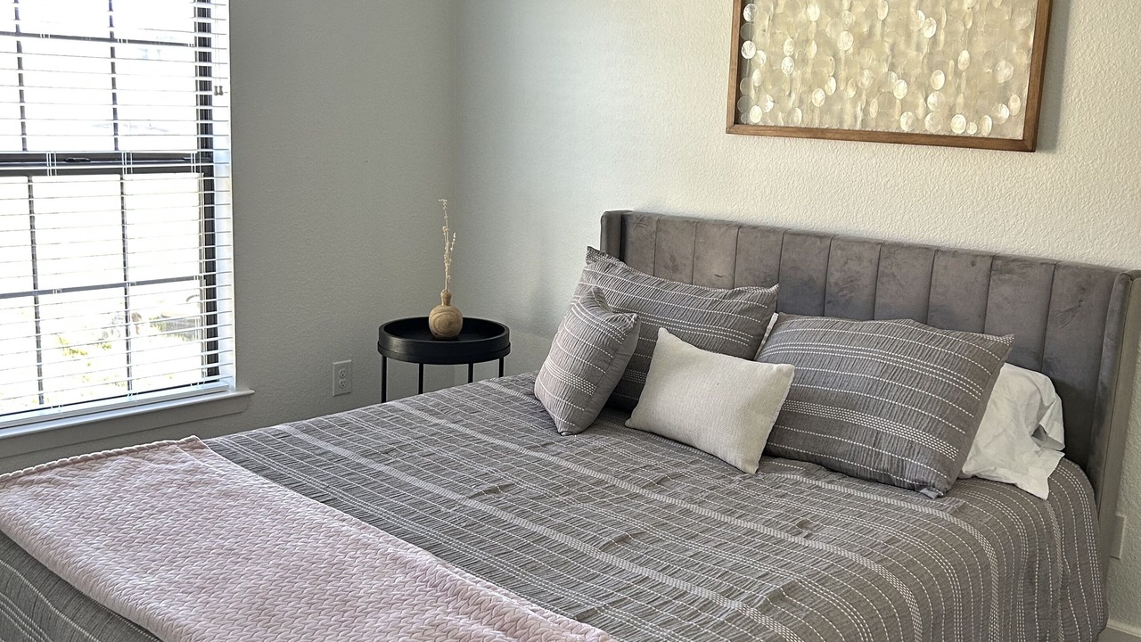 Photo of Bedroom in Ennis
