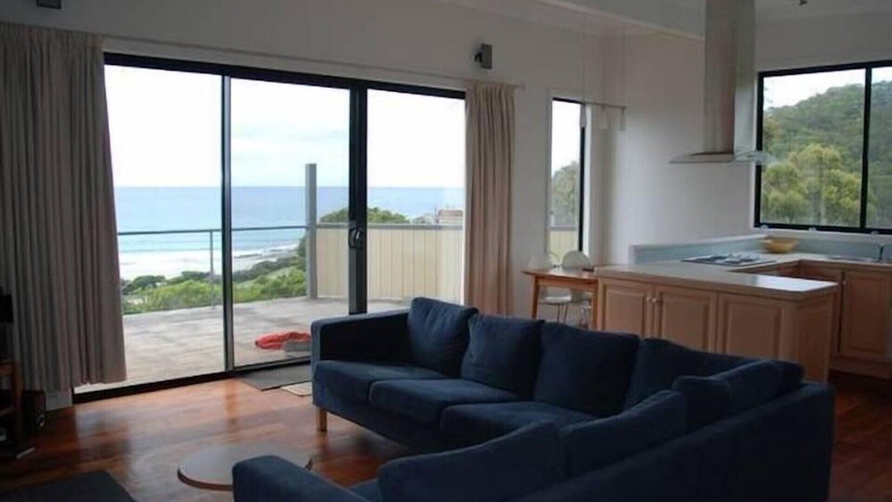 Photo of Livingroom in Wye River