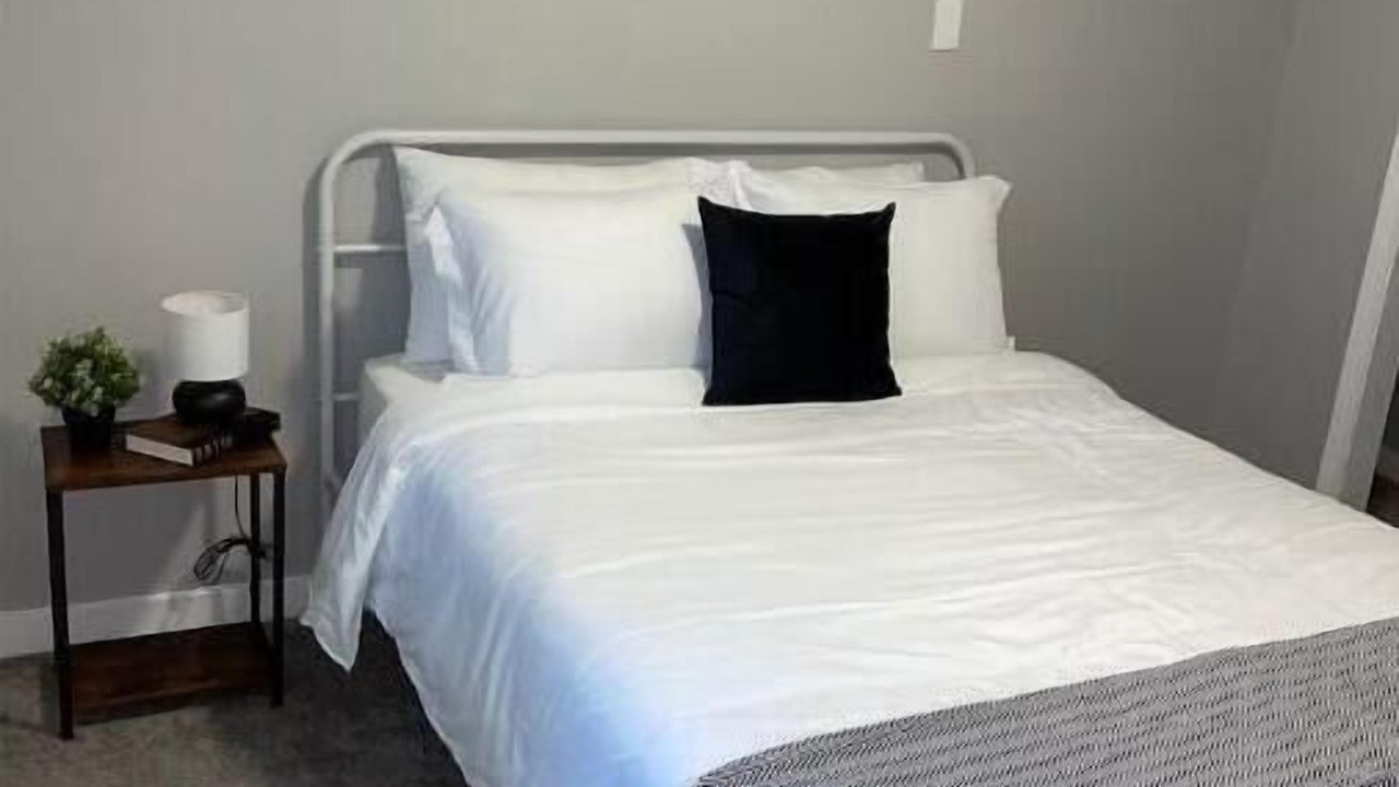Photo of Bedroom in Stone Mountain