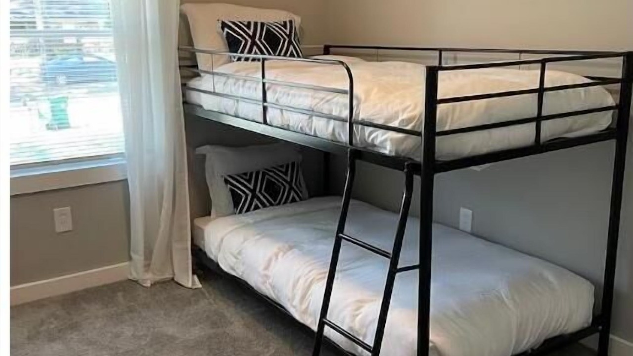 Photo of Bedroom in Stone Mountain
