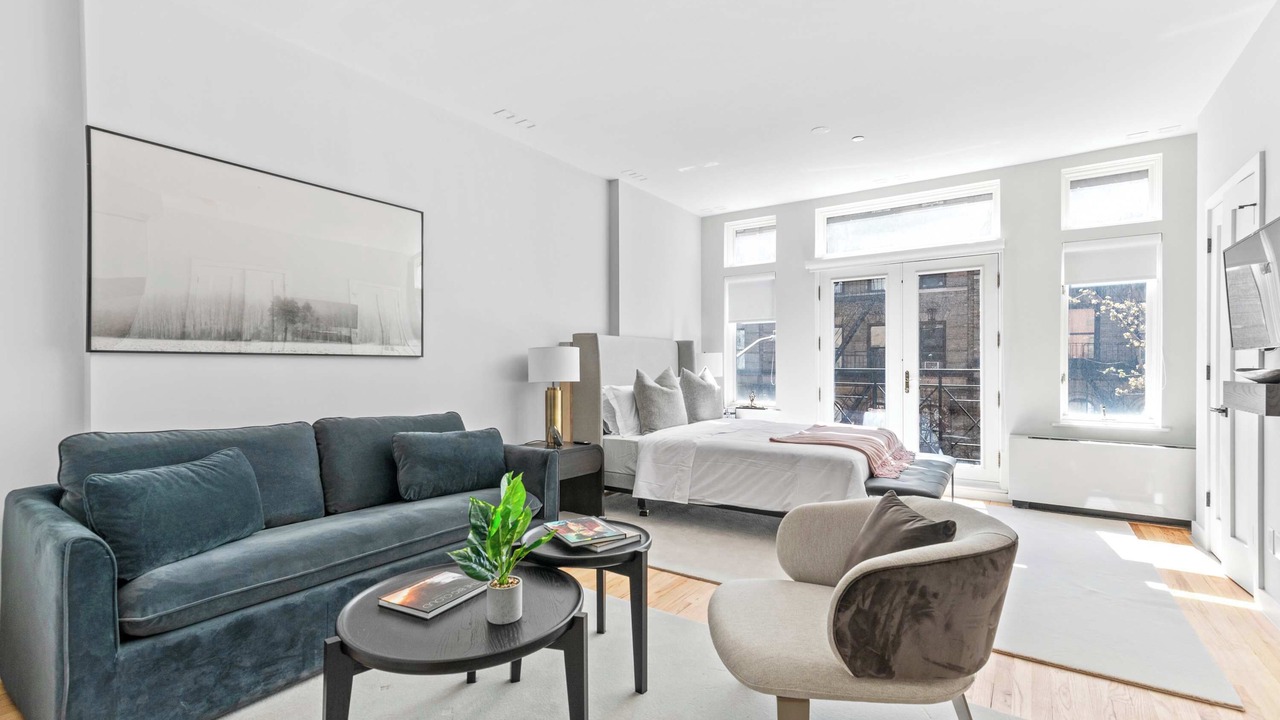 Photo of Livingroom in Upper East Side