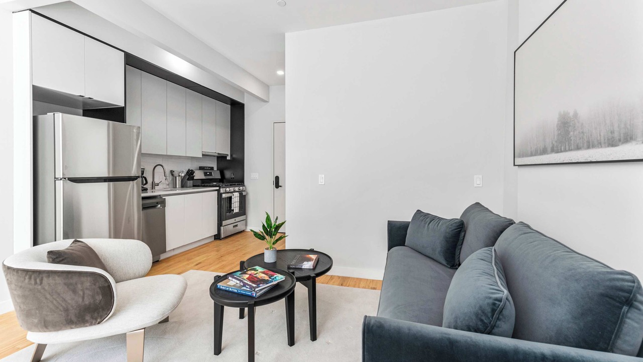 Photo of Livingroom in Upper East Side