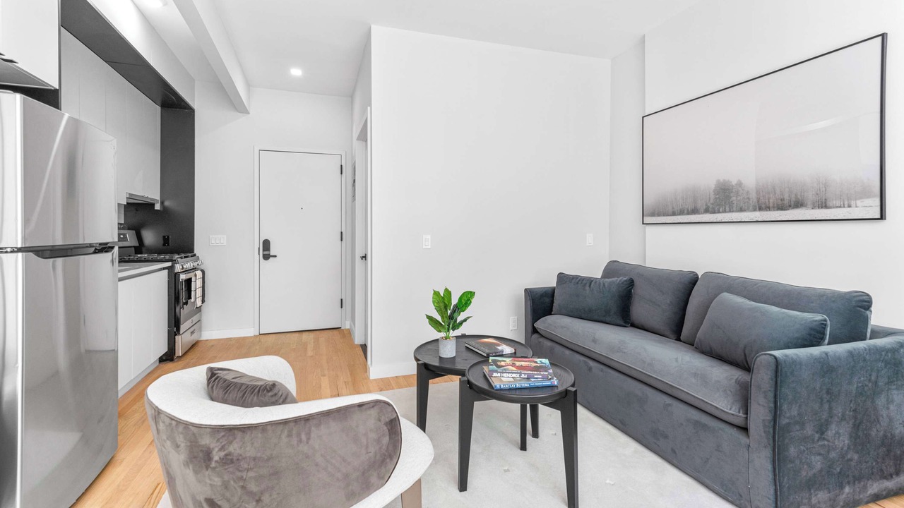 Photo of Livingroom in Upper East Side