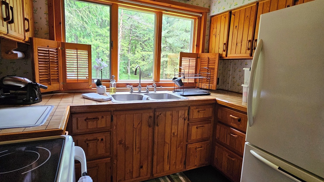 Photo of Kitchen in Russell