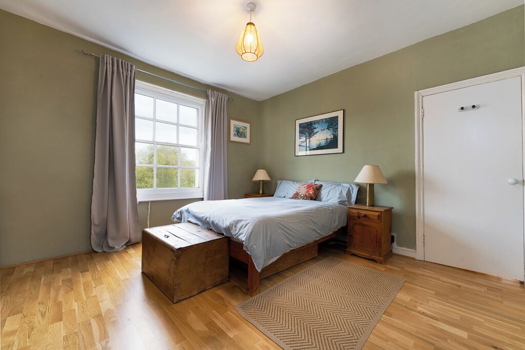 Photo of Bedroom in Cantelowes