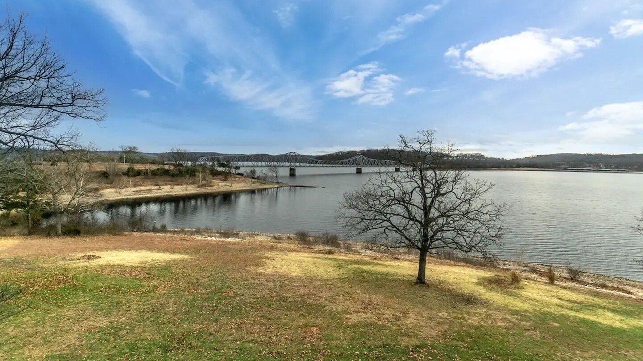 Photo of Outdoor in Kimberling City