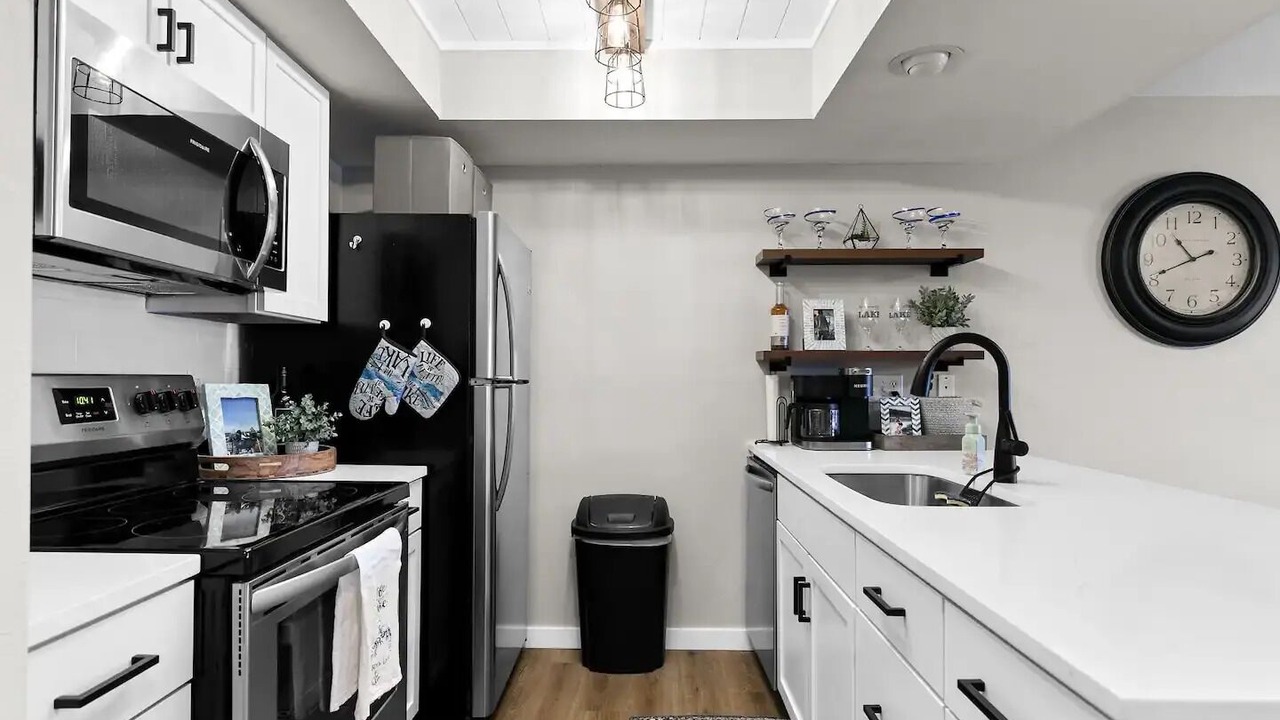 Photo of Kitchen in Kimberling City